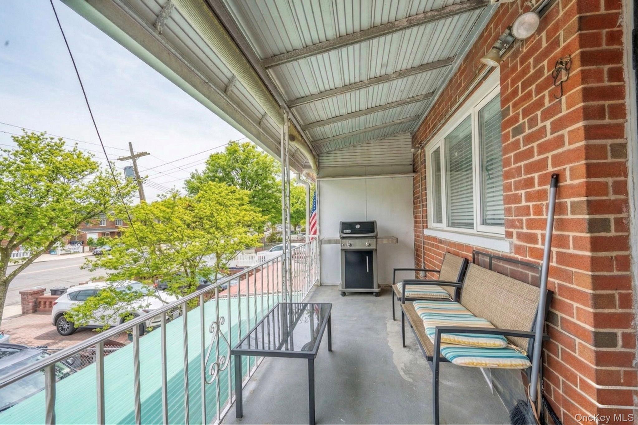 Single Family Throgs Neck  Bronx, NY 10465, MLS-977354-11