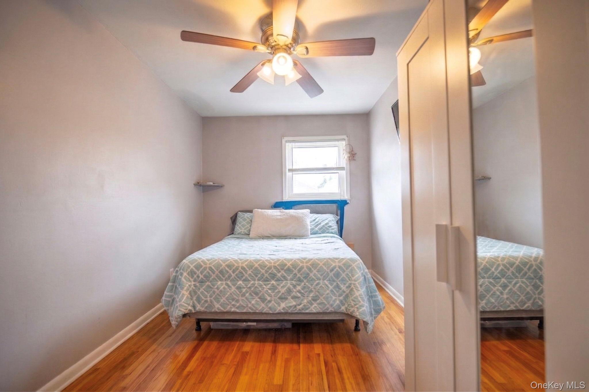 Single Family Throgs Neck  Bronx, NY 10465, MLS-977354-18