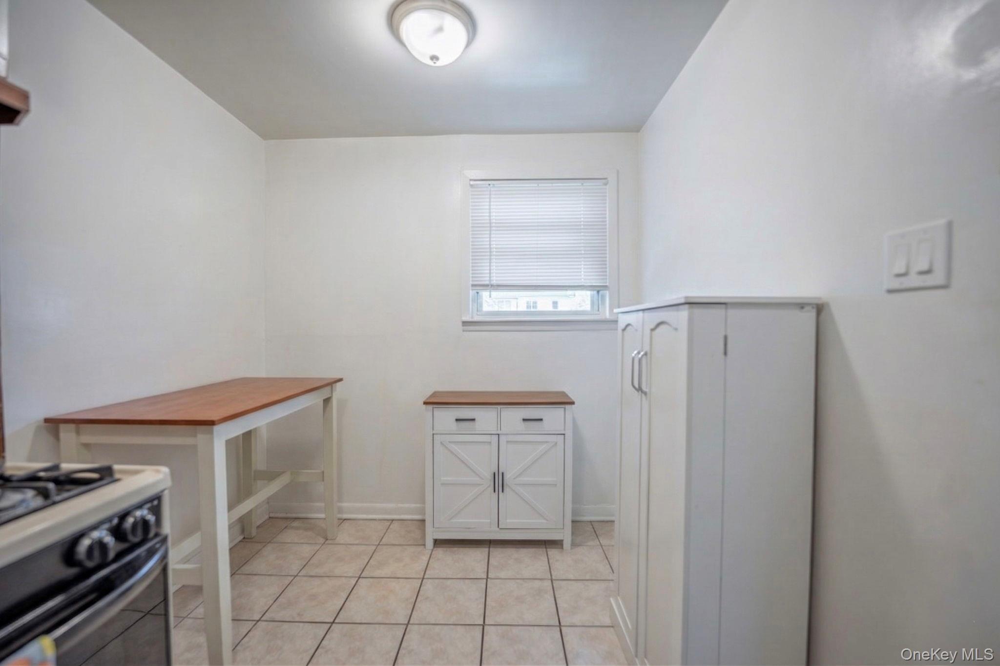 Single Family Throgs Neck  Bronx, NY 10465, MLS-977354-4