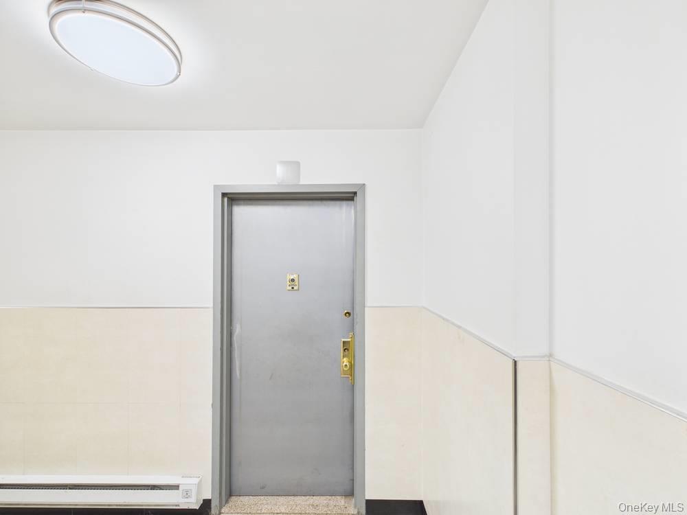 Condo 67th  Queens, NY 11377, MLS-977361-6