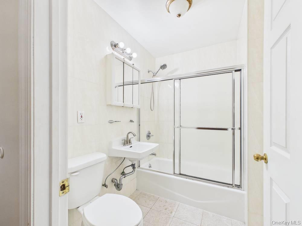 Condo 67th  Queens, NY 11377, MLS-977361-7