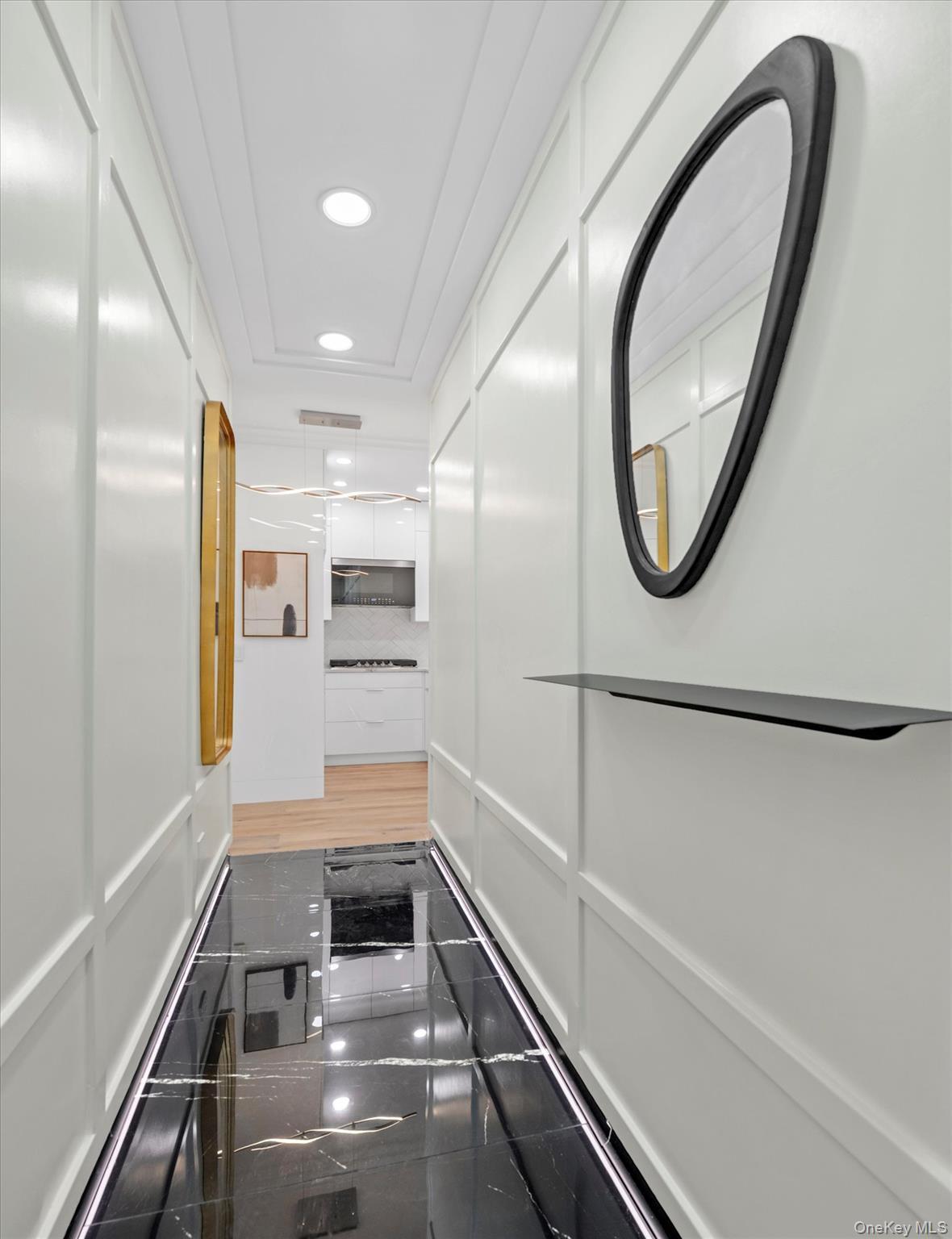 Coop End  Manhattan, NY 10025, MLS-977366-10