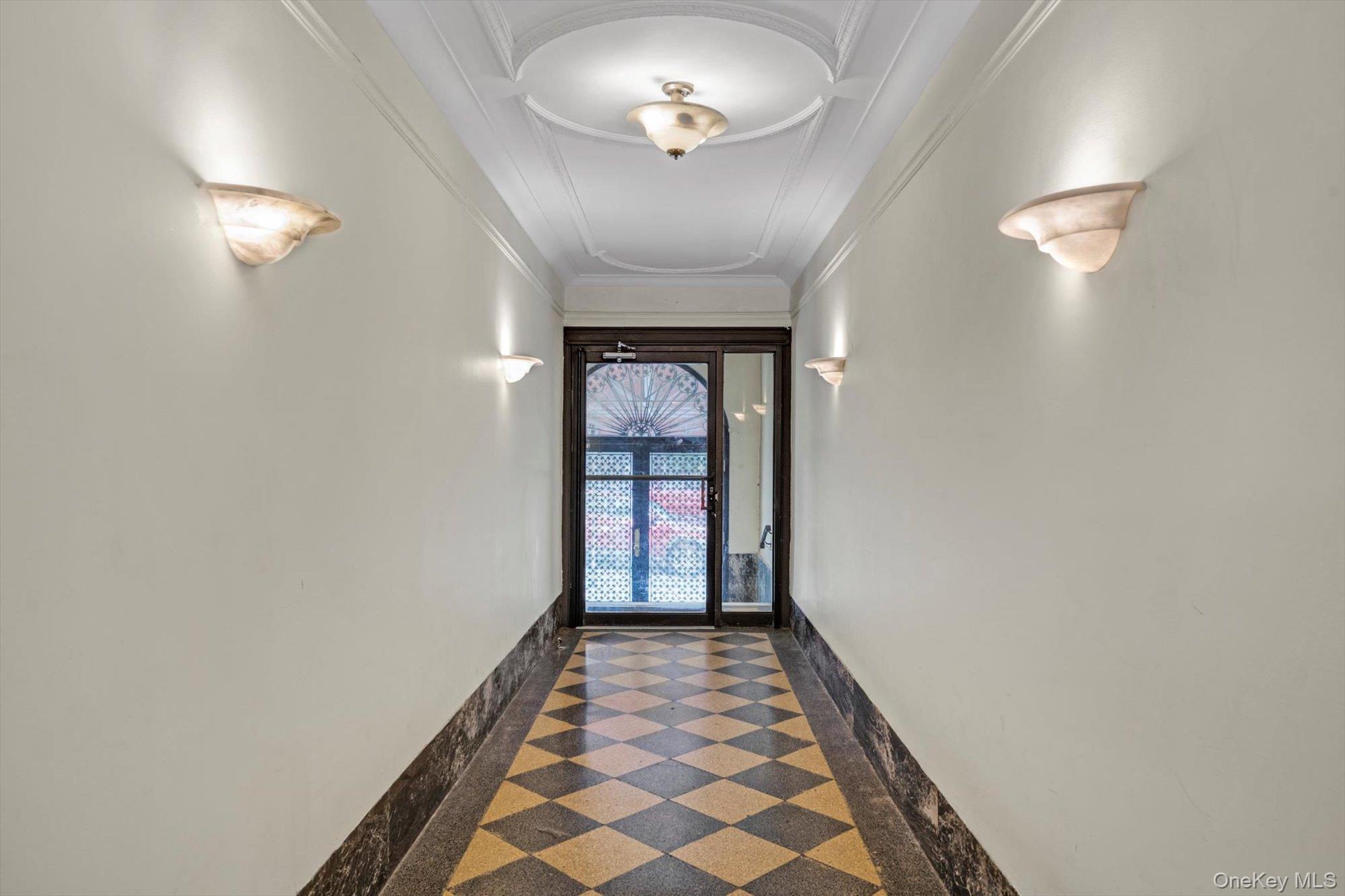 Coop End  Manhattan, NY 10025, MLS-977366-12