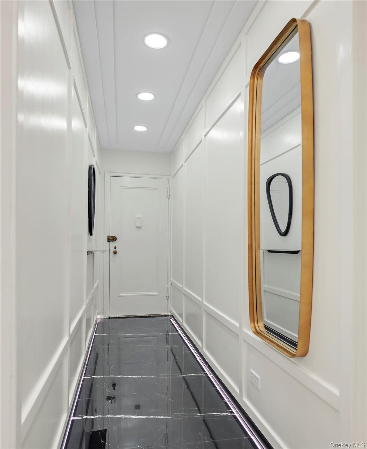 Coop End  Manhattan, NY 10025, MLS-977366-9