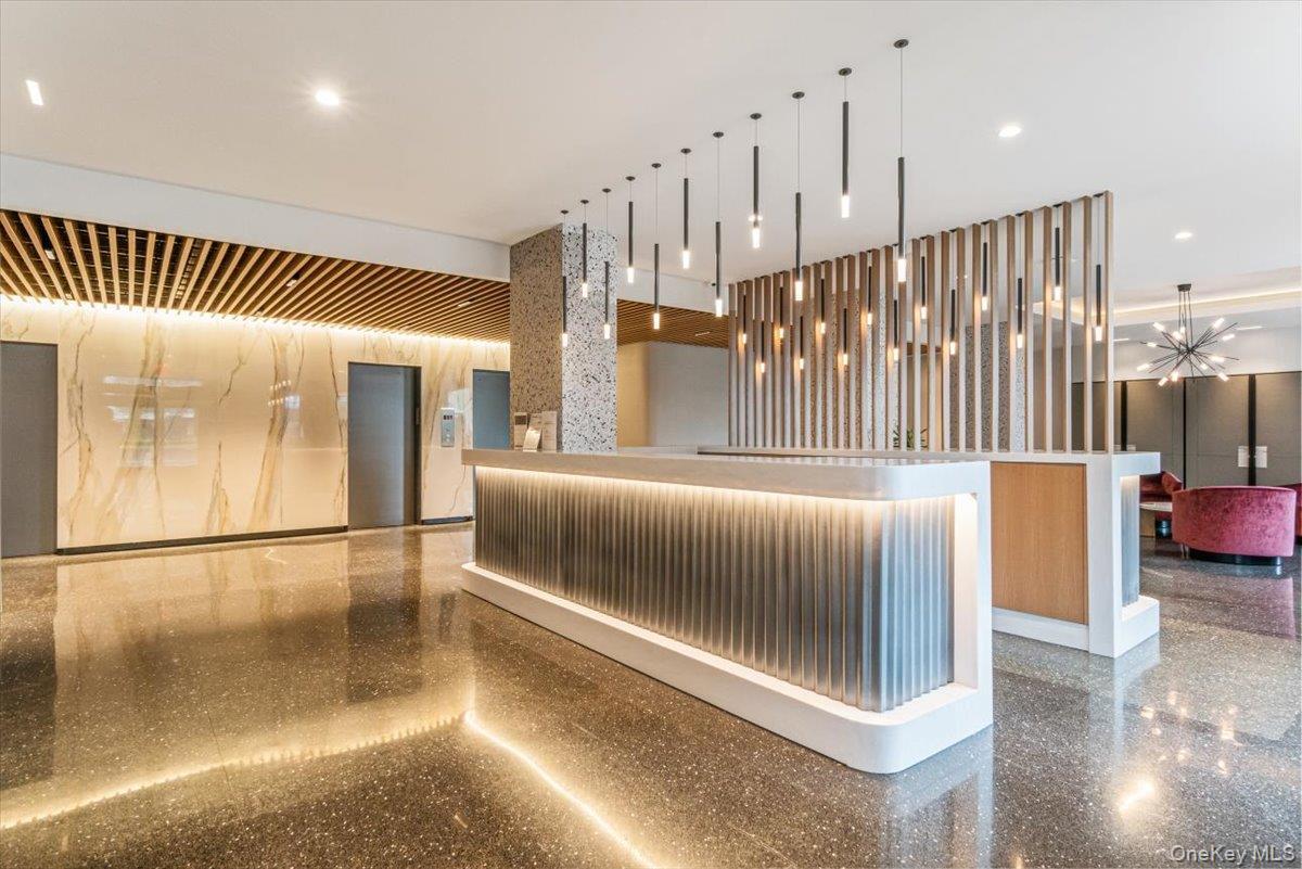 Coop 215th Queens, NY 11360, MLS-977384-25