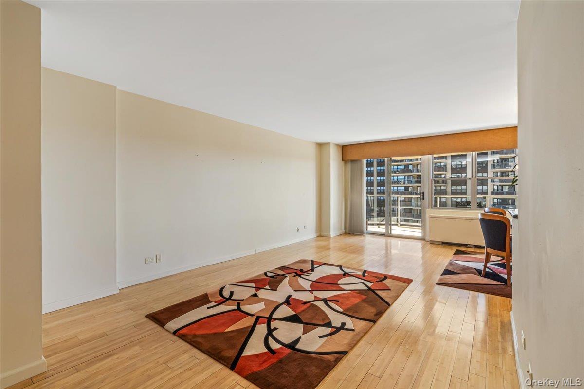 Coop 215th Queens, NY 11360, MLS-977384-3