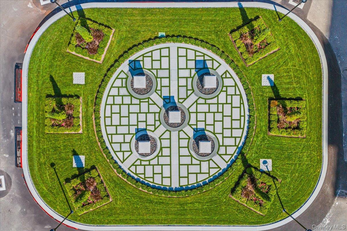 Coop 215th Queens, NY 11360, MLS-977384-33