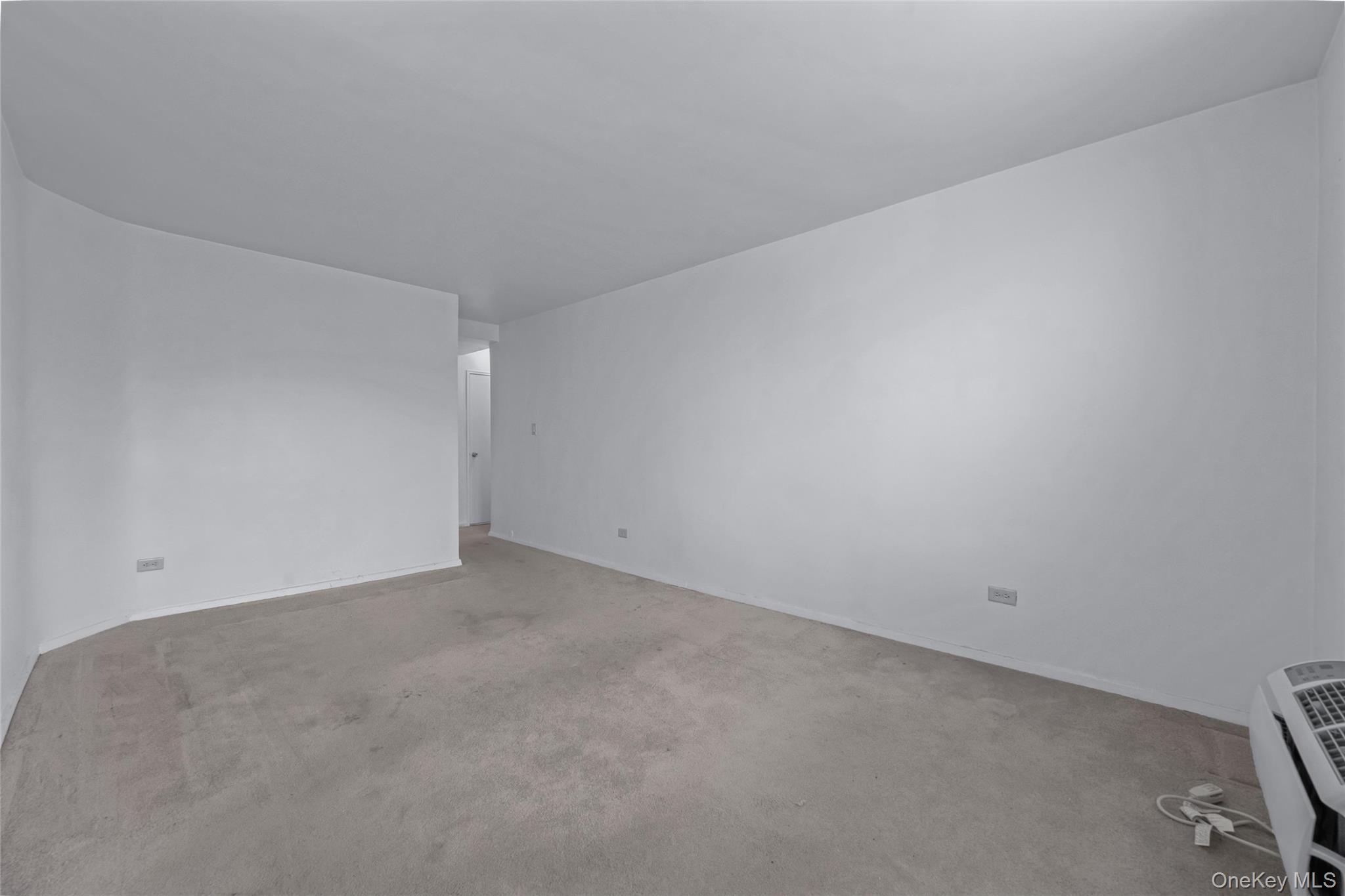 Coop Douglaston  Queens, NY 11363, MLS-977386-16