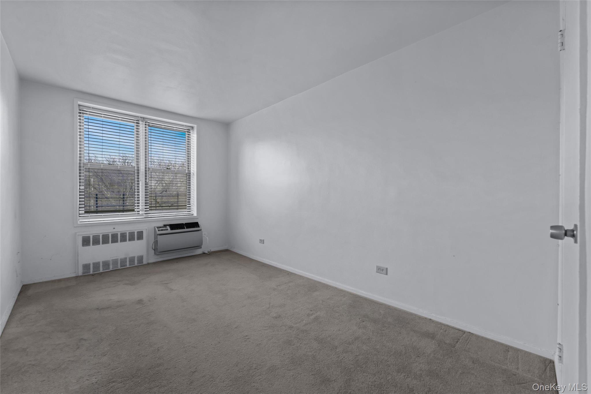 Coop Douglaston  Queens, NY 11363, MLS-977386-17