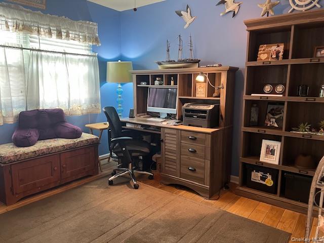 Condo Fox  Suffolk County, NY 11727, MLS-977415-13