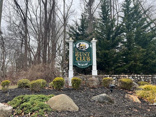 Condo Fox  Suffolk County, NY 11727, MLS-977415-2