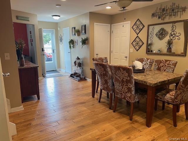 Condo Fox  Suffolk County, NY 11727, MLS-977415-3