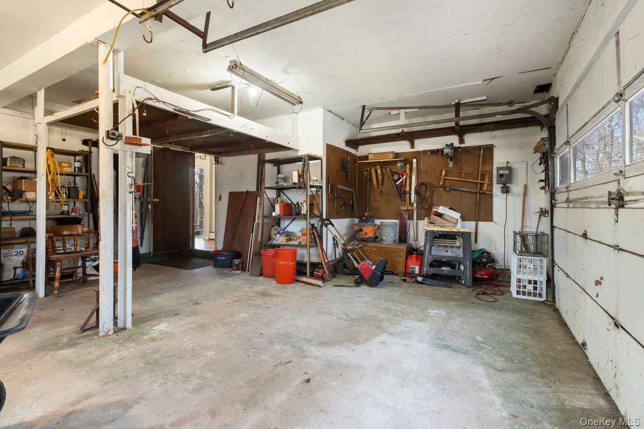 Single Family Highview  Westchester County, NY 10562, MLS-977440-36