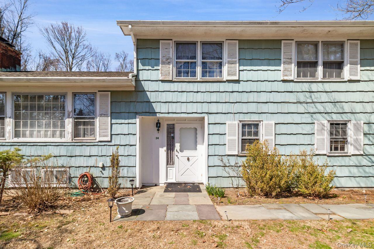 Single Family Highview  Westchester County, NY 10562, MLS-977440-4