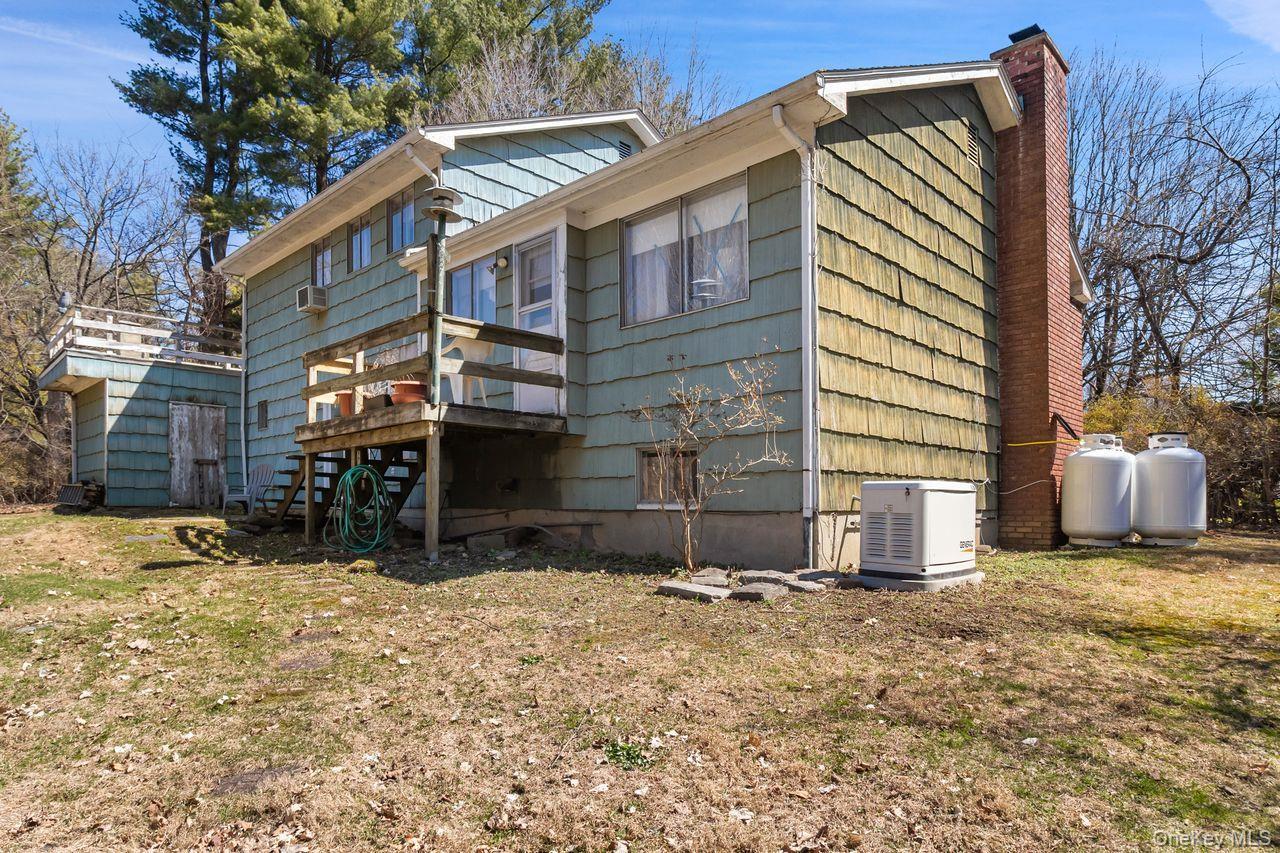 Single Family Highview  Westchester County, NY 10562, MLS-977440-40