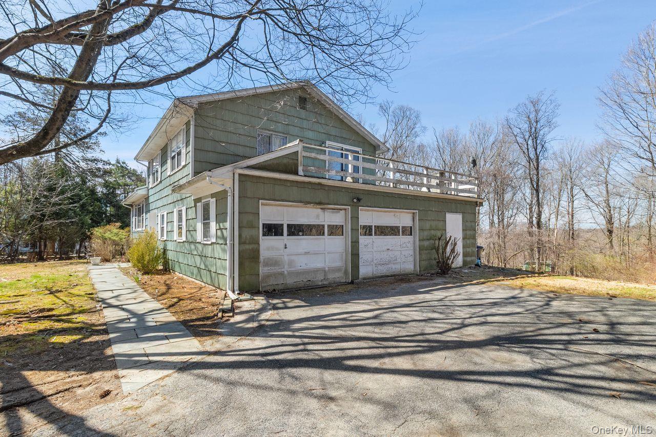 Single Family Highview  Westchester County, NY 10562, MLS-977440-43