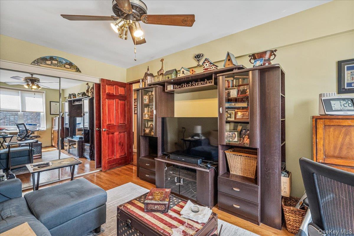 Coop 211th  Queens, NY 11360, MLS-977452-15