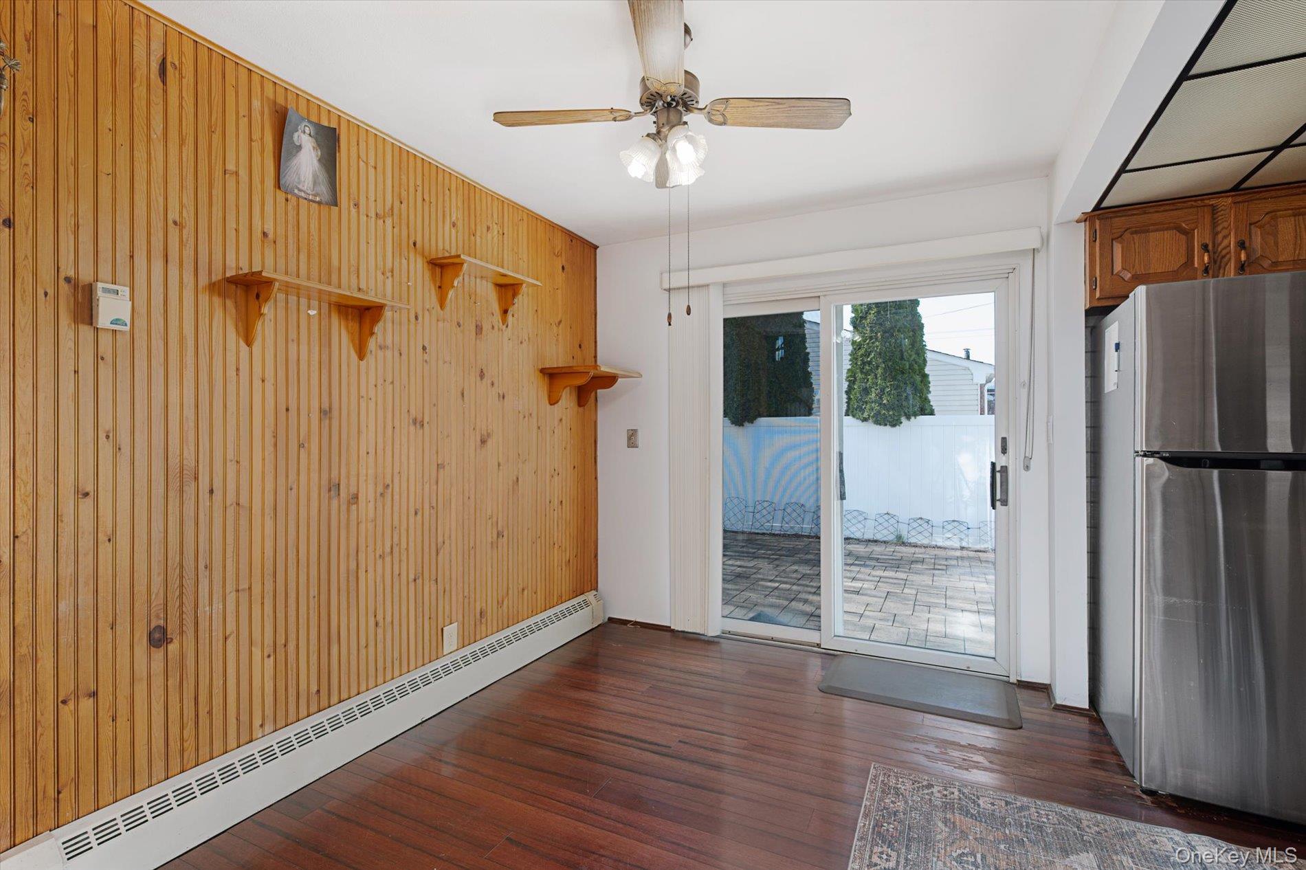 Single Family Yoakum  Nassau County, NY 11735, MLS-977457-5