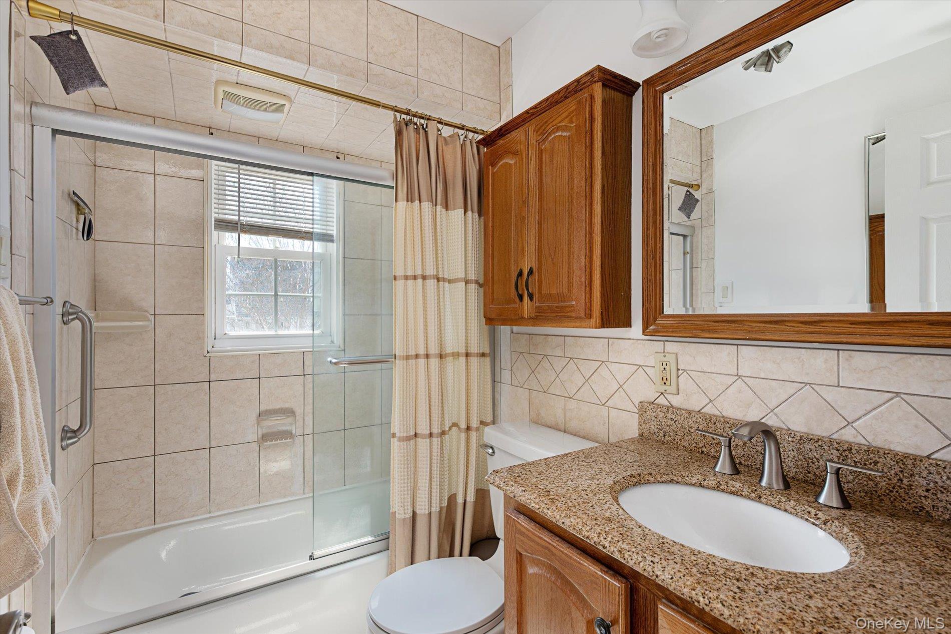Single Family Yoakum  Nassau County, NY 11735, MLS-977457-8