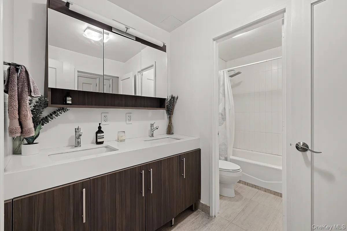 Condo 46th Manhattan, NY 10017, MLS-977459-7