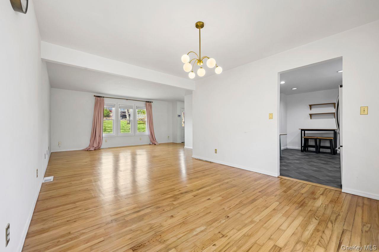 Single Family Kent Shore Putnam County, NY 10512, MLS-977467-10