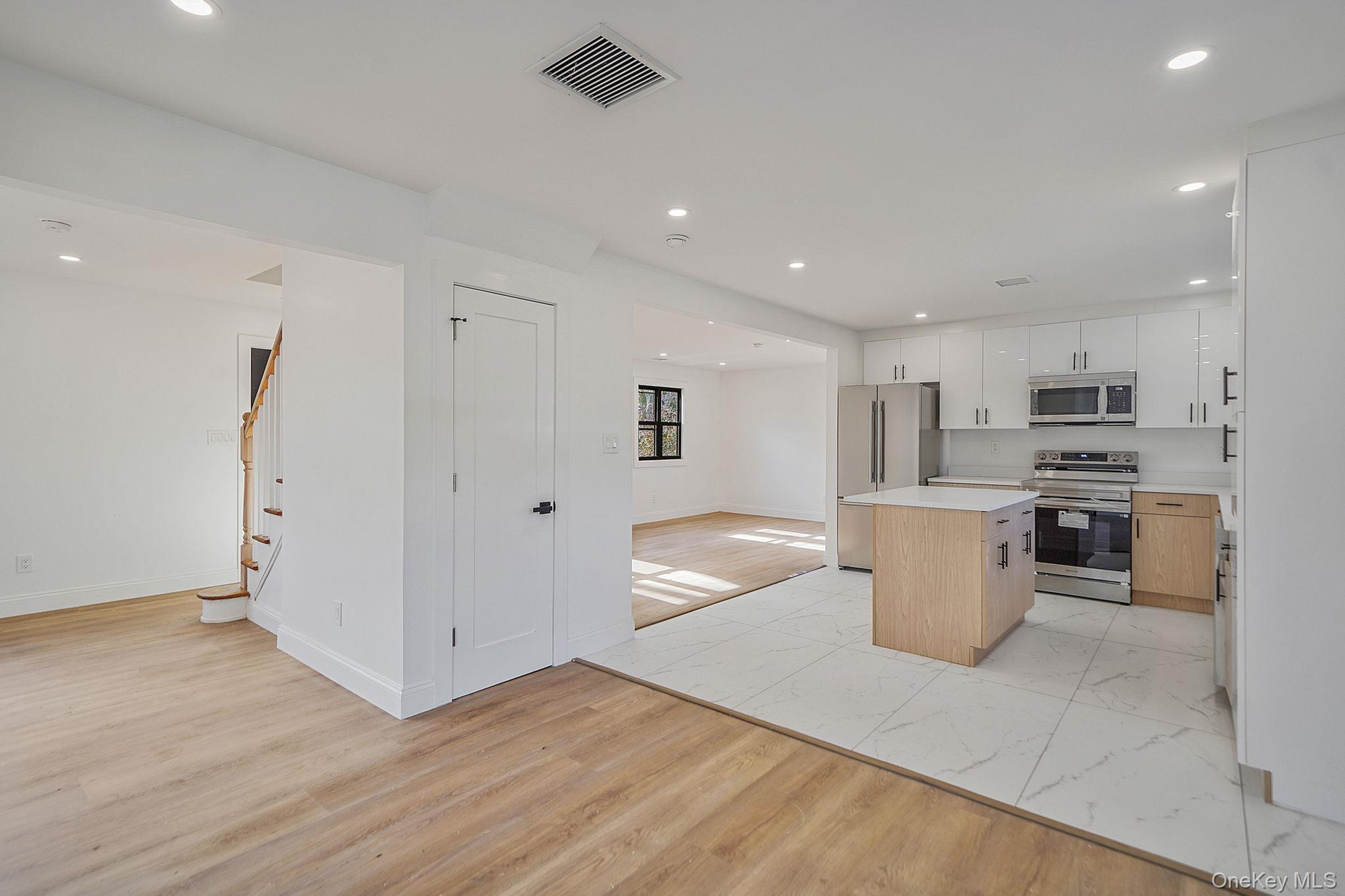 Single Family Lucerne  Suffolk County, NY 11967, MLS-977469-19