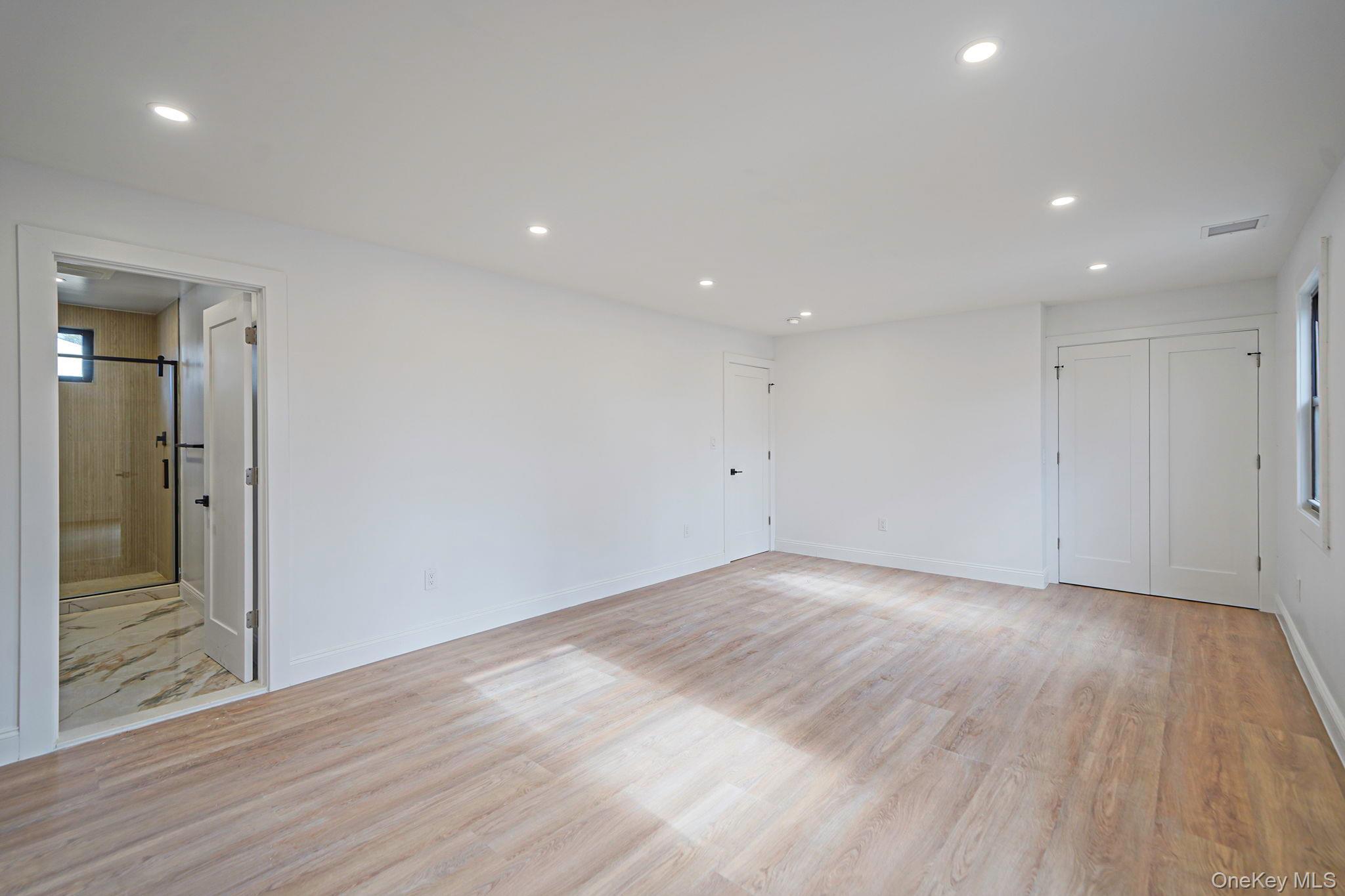 Single Family Lucerne  Suffolk County, NY 11967, MLS-977469-22