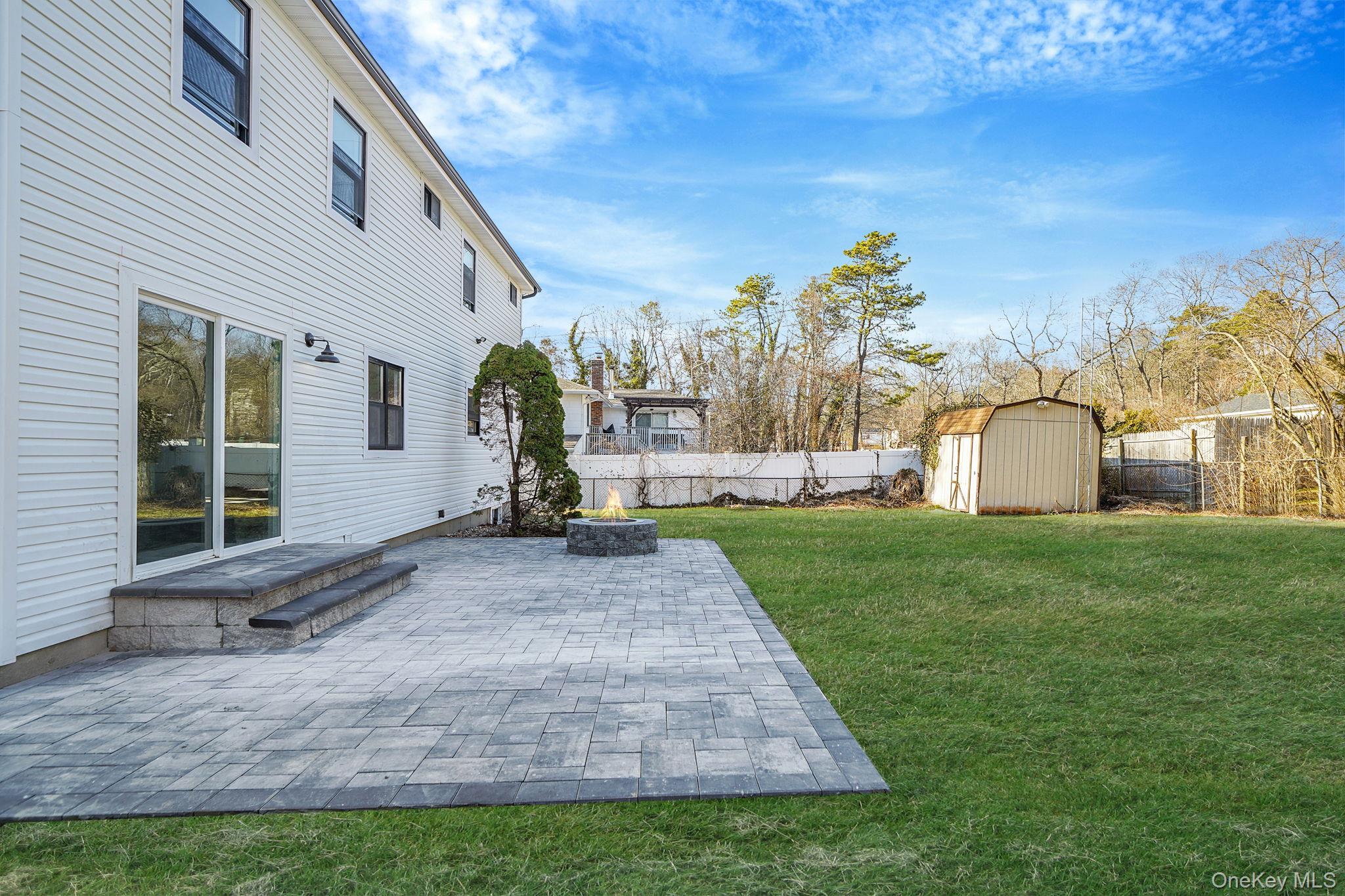 Single Family Lucerne  Suffolk County, NY 11967, MLS-977469-38