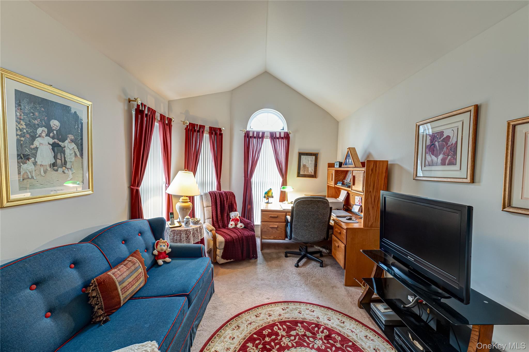 Condo Eve Ann  Suffolk County, NY 11776, MLS-977472-16