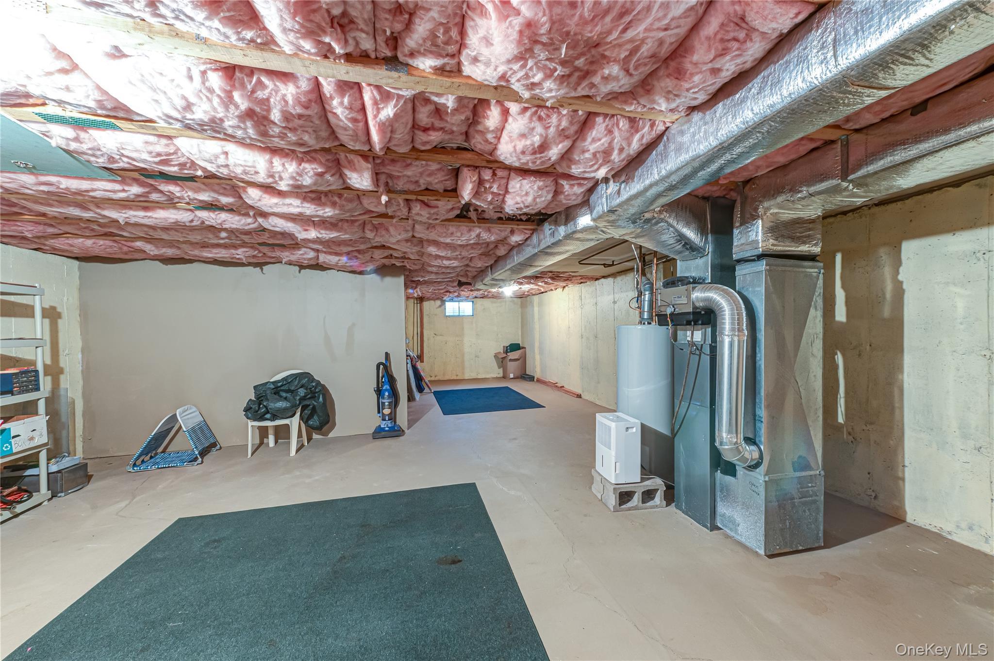 Condo Eve Ann  Suffolk County, NY 11776, MLS-977472-22