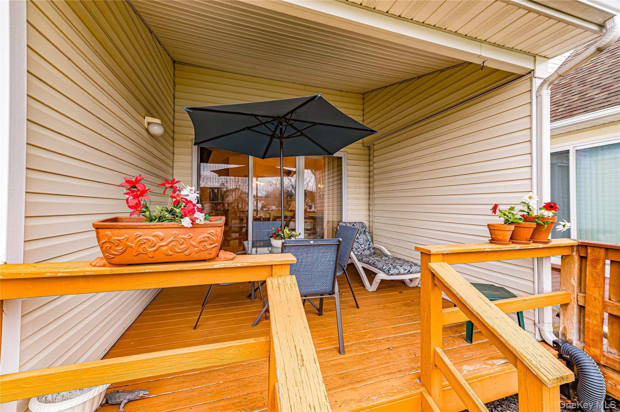 Condo Eve Ann  Suffolk County, NY 11776, MLS-977472-28