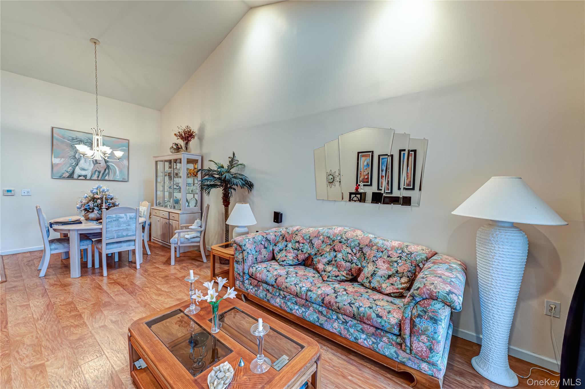 Condo Eve Ann  Suffolk County, NY 11776, MLS-977472-7