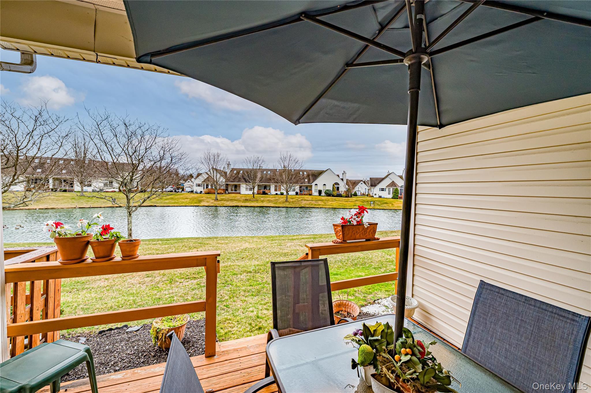 Condo Eve Ann  Suffolk County, NY 11776, MLS-977472-9