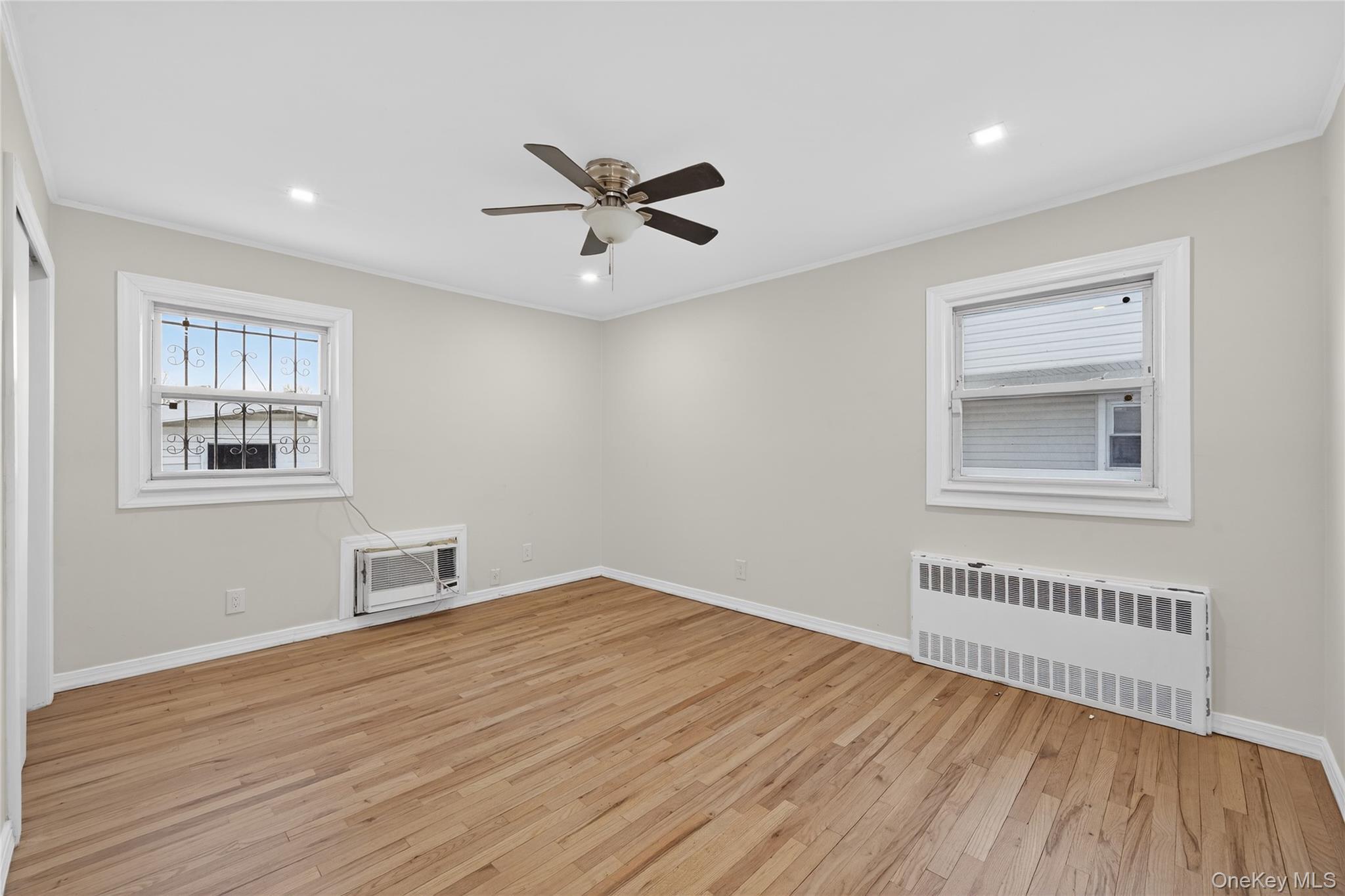 Single Family 147th Road Queens, NY 11422, MLS-977475-19