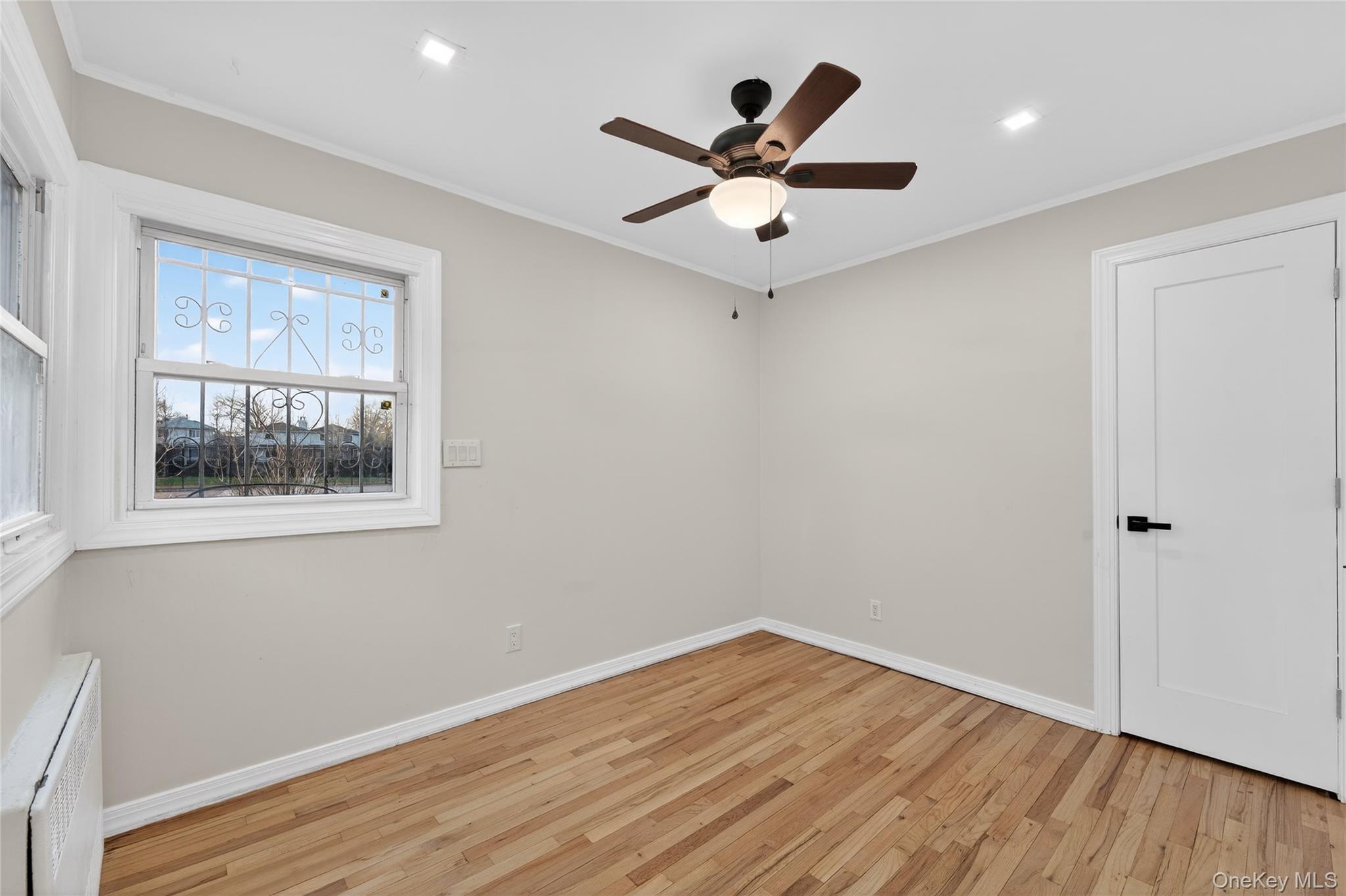 Single Family 147th Road Queens, NY 11422, MLS-977475-21