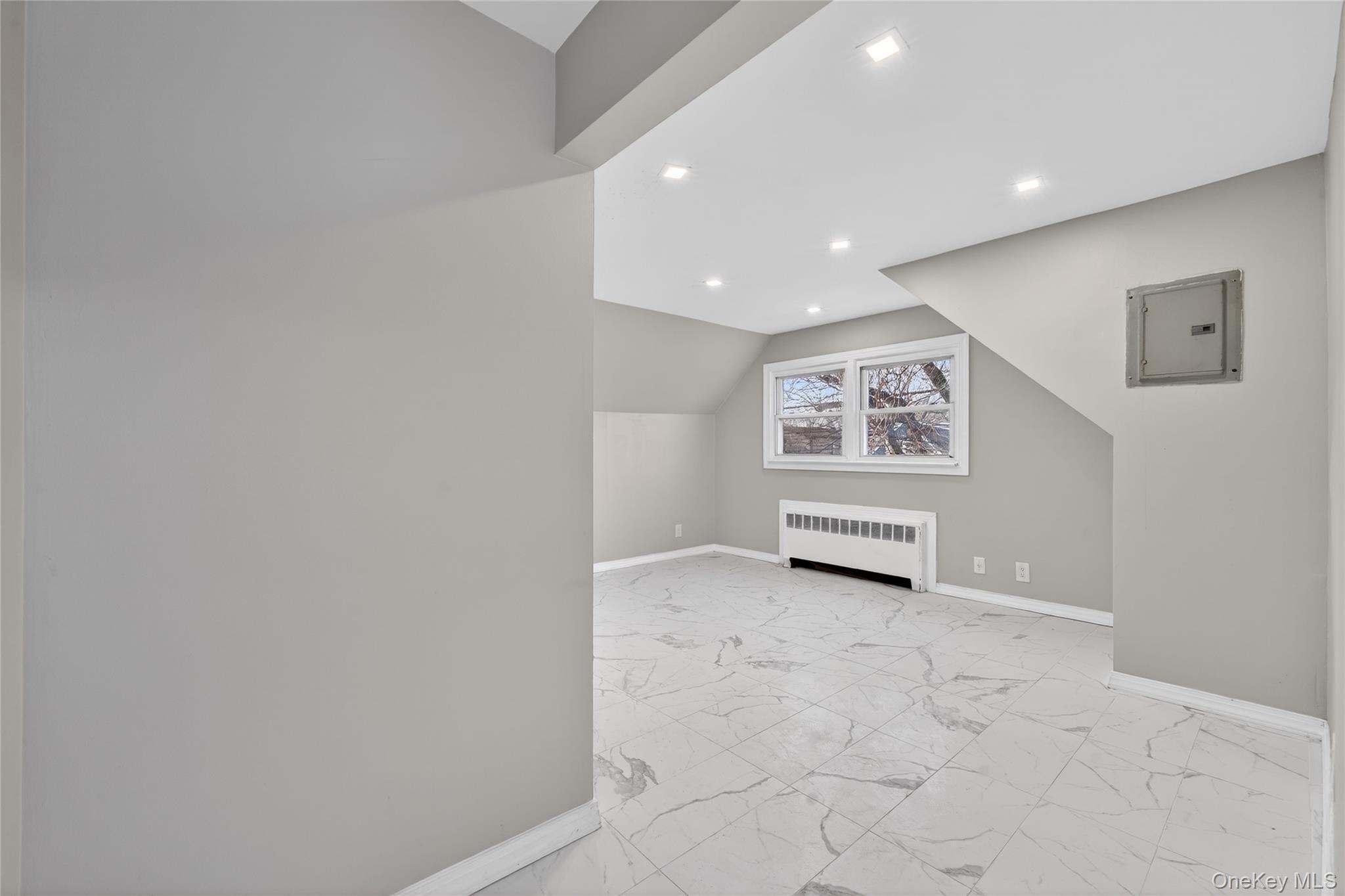 Single Family 147th Road Queens, NY 11422, MLS-977475-23