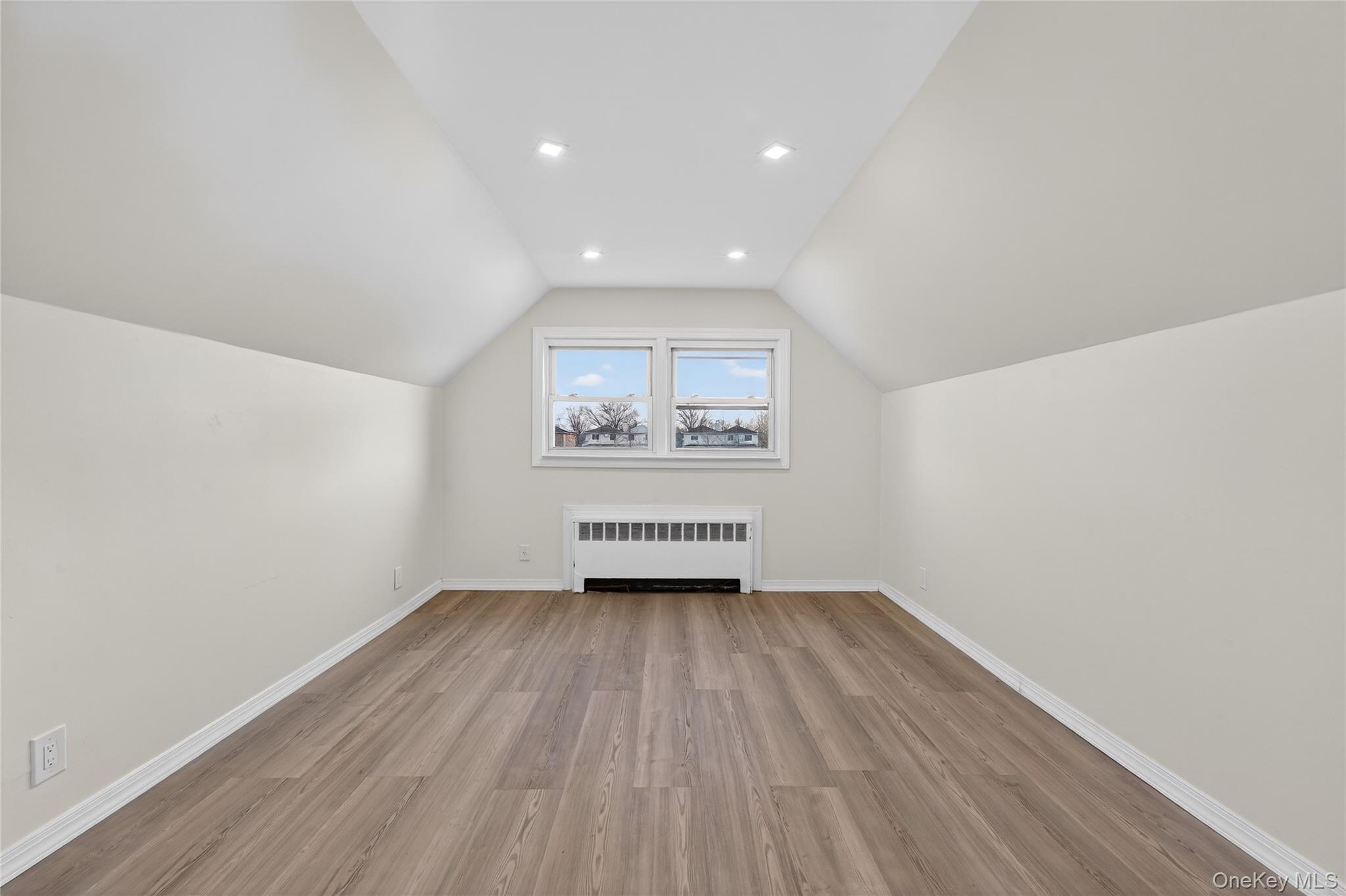 Single Family 147th Road Queens, NY 11422, MLS-977475-28