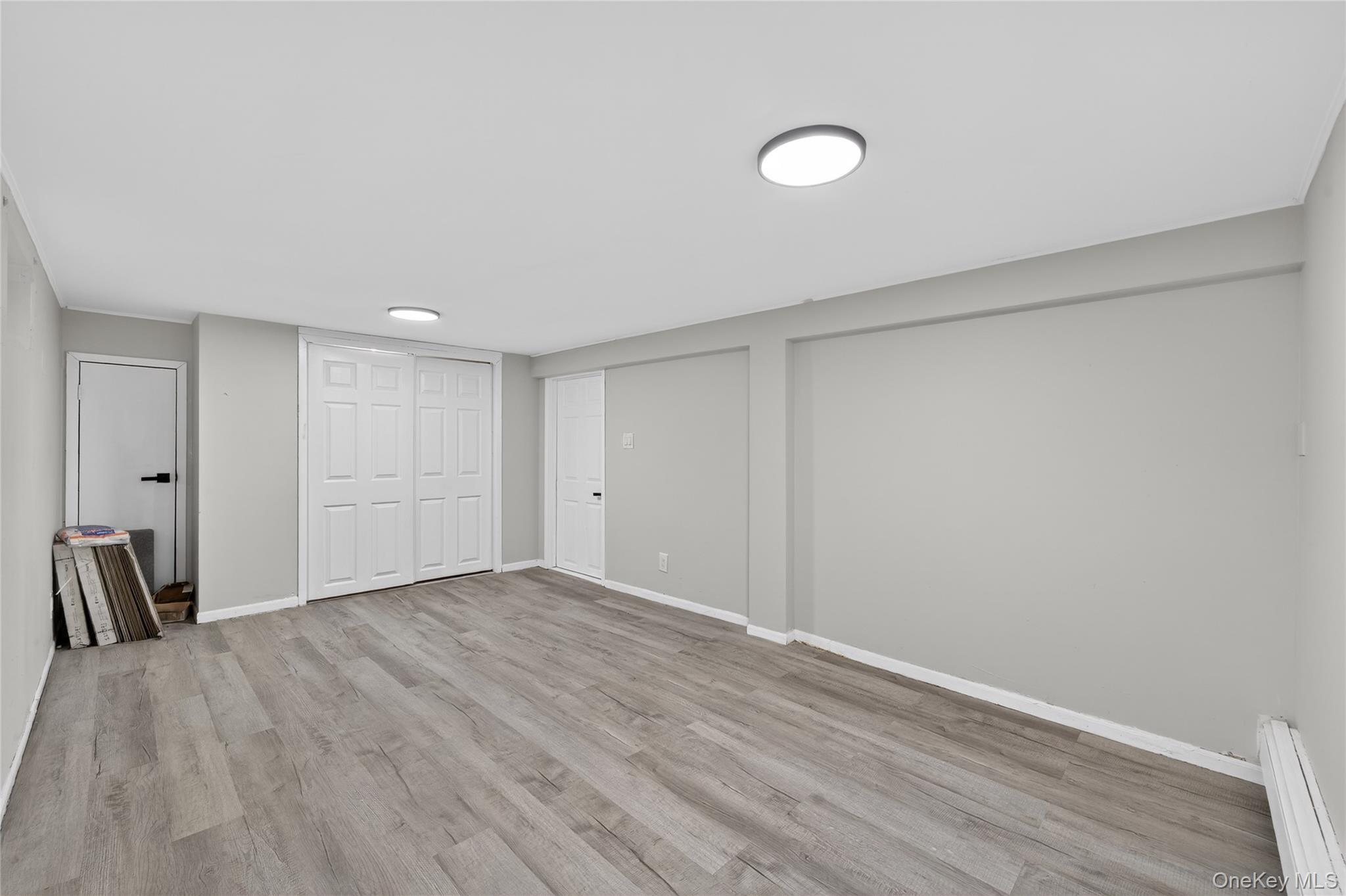 Single Family 147th Road Queens, NY 11422, MLS-977475-34