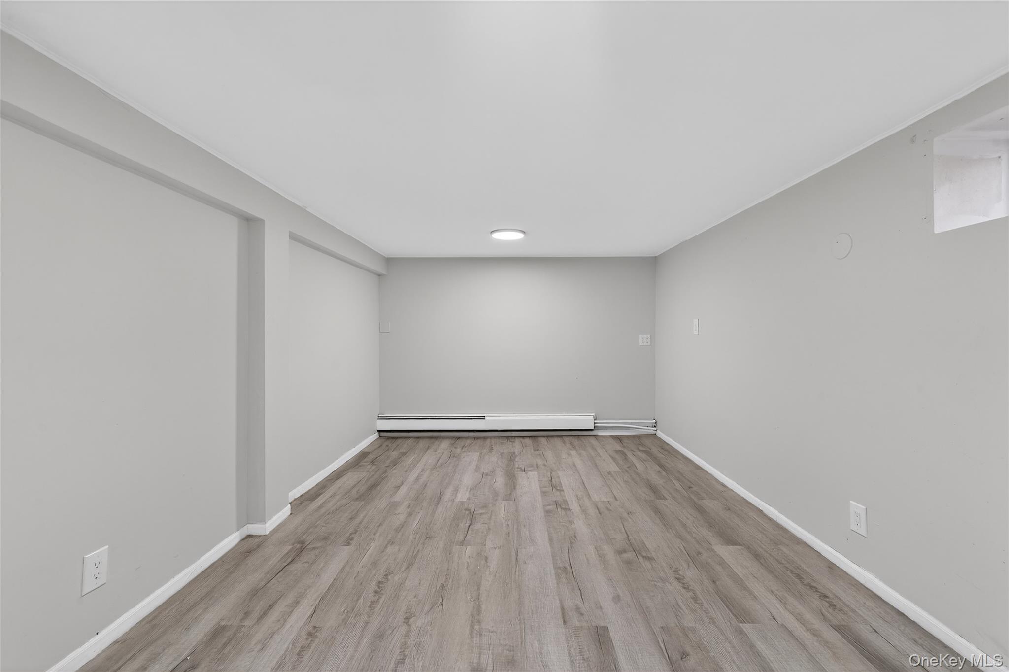 Single Family 147th Road Queens, NY 11422, MLS-977475-35