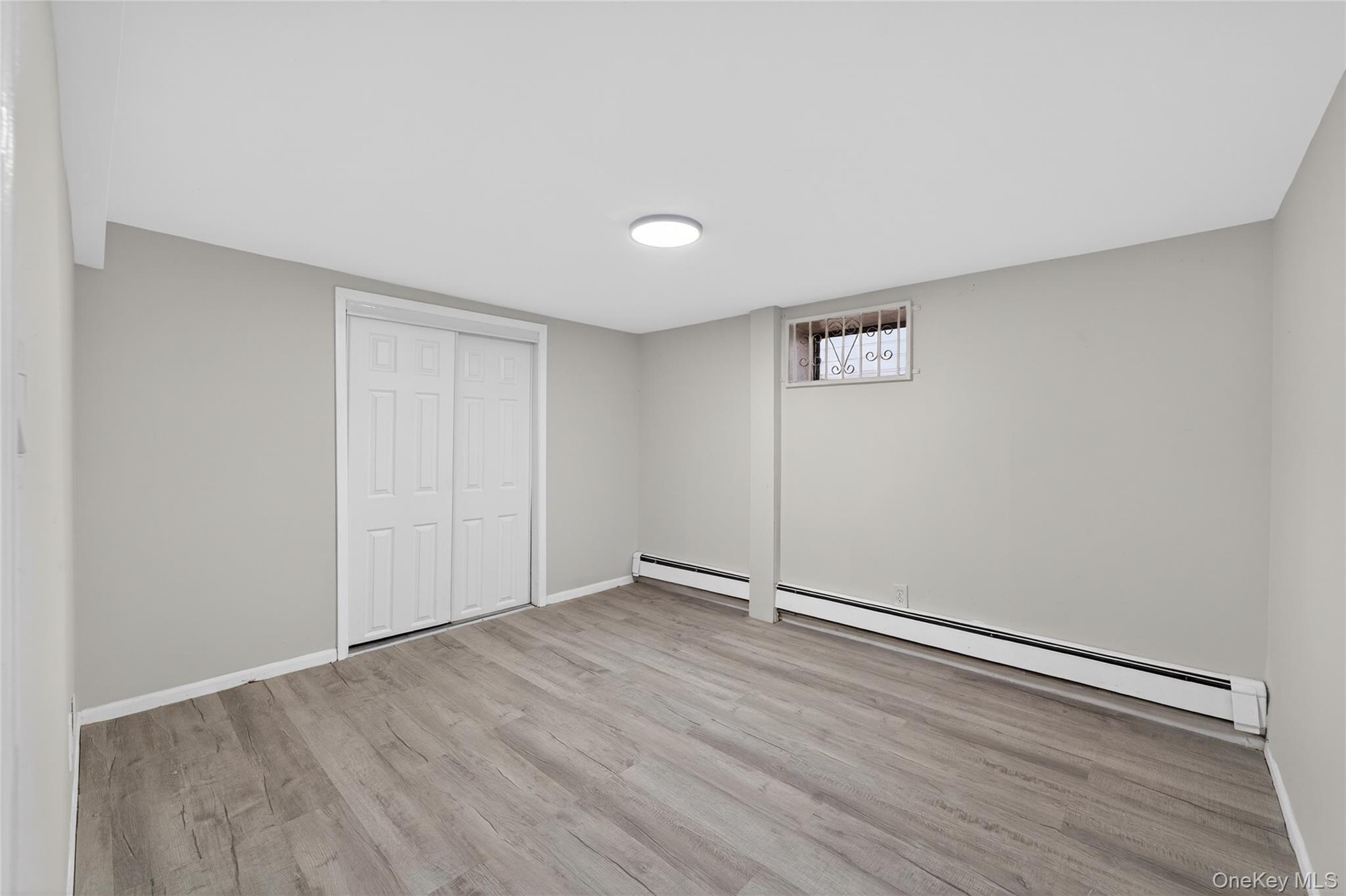 Single Family 147th Road Queens, NY 11422, MLS-977475-36