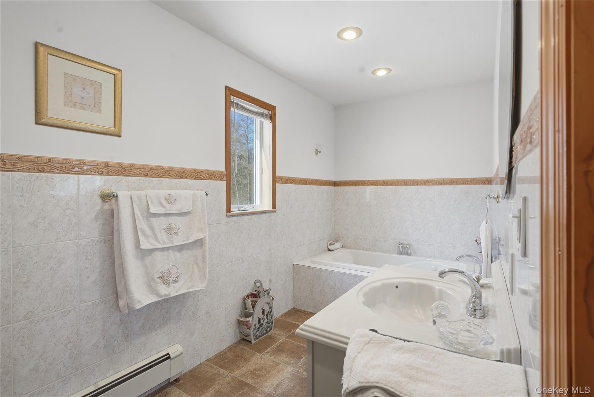 Single Family Albany Post  Ulster County, NY 12525, MLS-977502-29