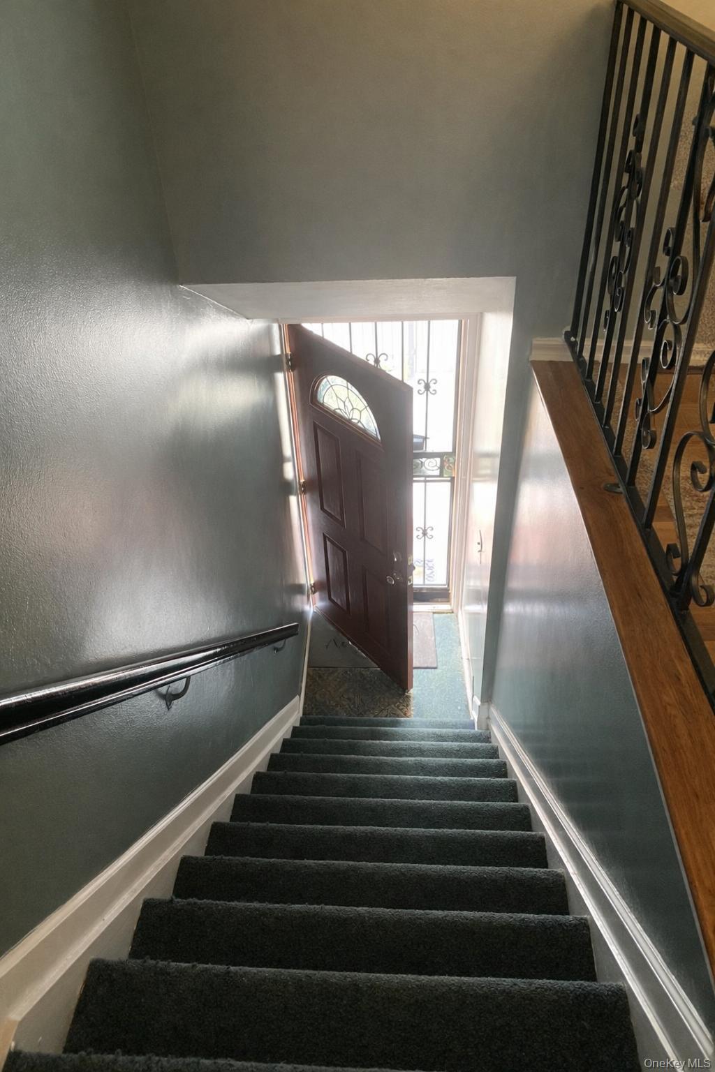 Single Family Gipson  Queens, NY 11691, MLS-977514-12