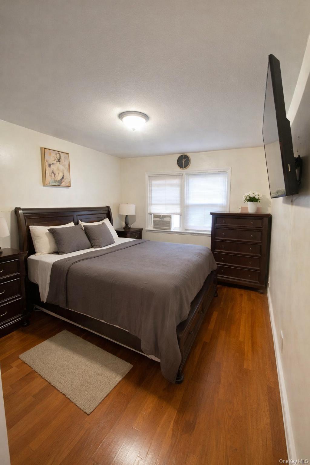 Single Family Gipson  Queens, NY 11691, MLS-977514-13