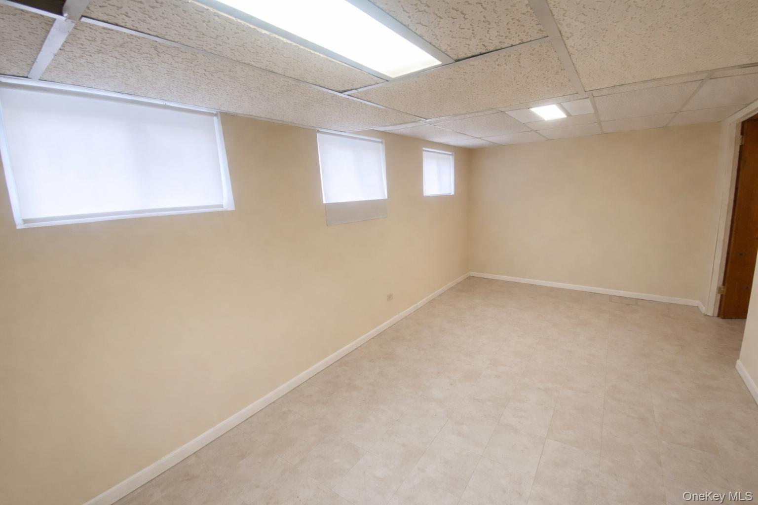 Single Family Gipson  Queens, NY 11691, MLS-977514-24