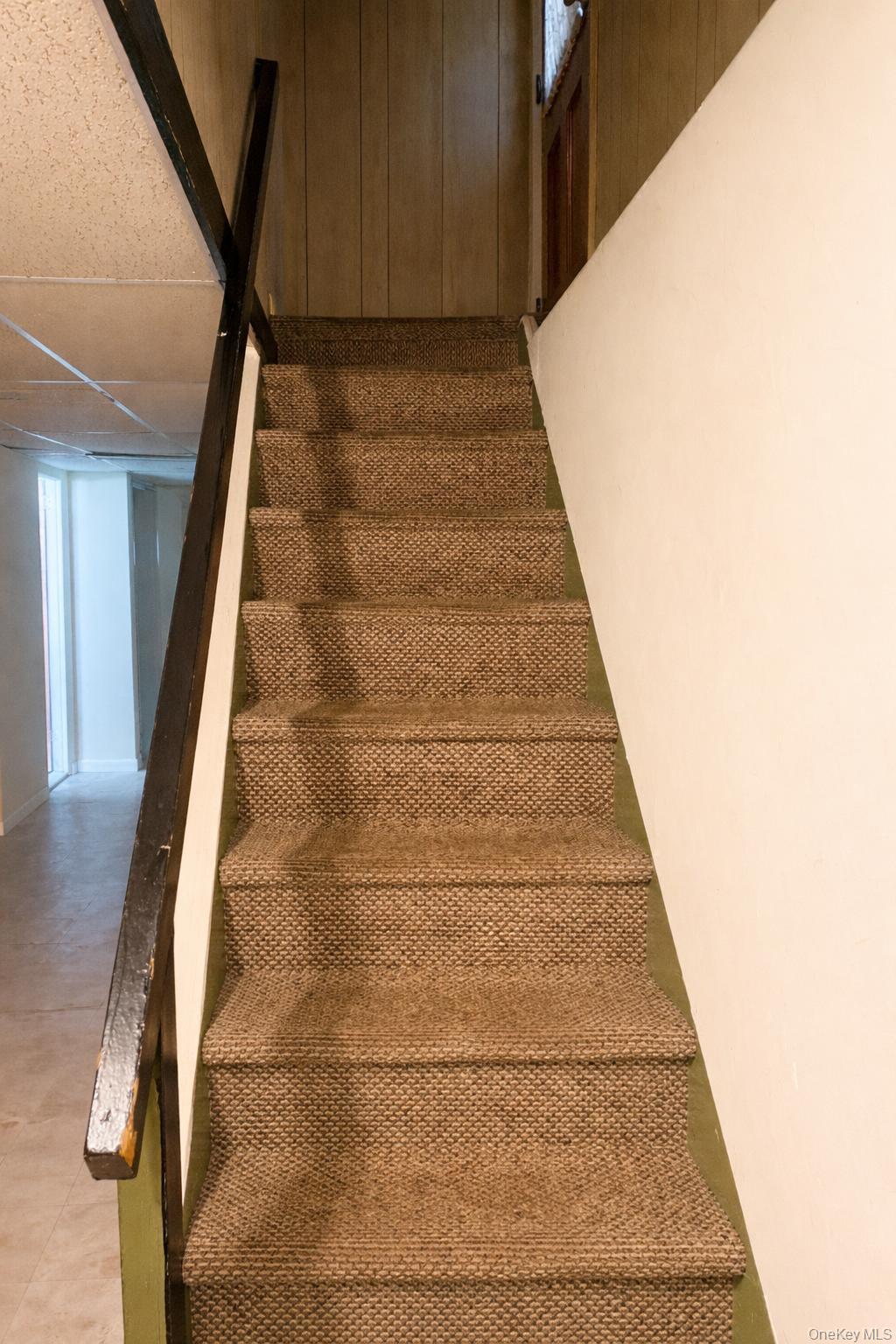 Single Family Gipson  Queens, NY 11691, MLS-977514-4