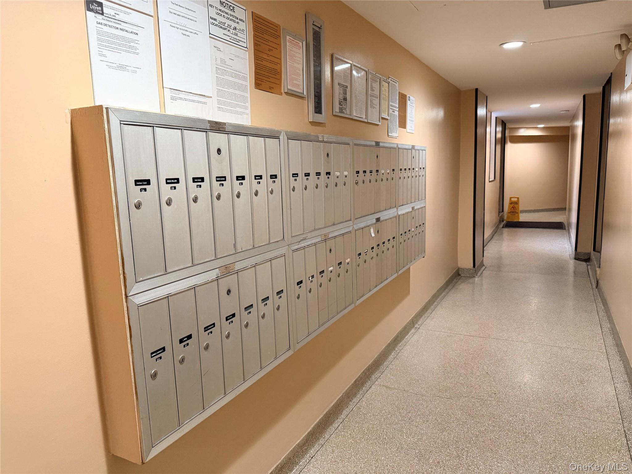 Condo Queens  Queens, NY 11375, MLS-977515-9