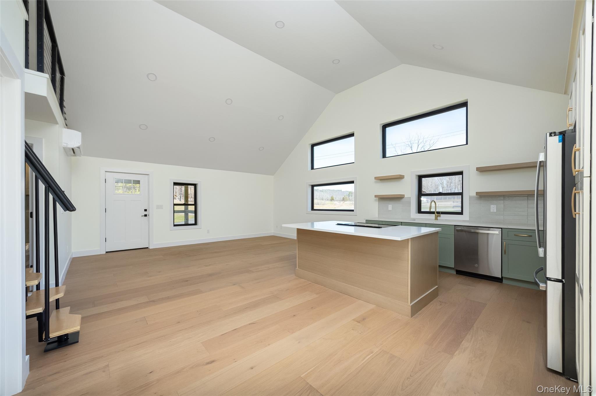 Single Family Bakertown  Ulster County, NY 12404, MLS-977520-13