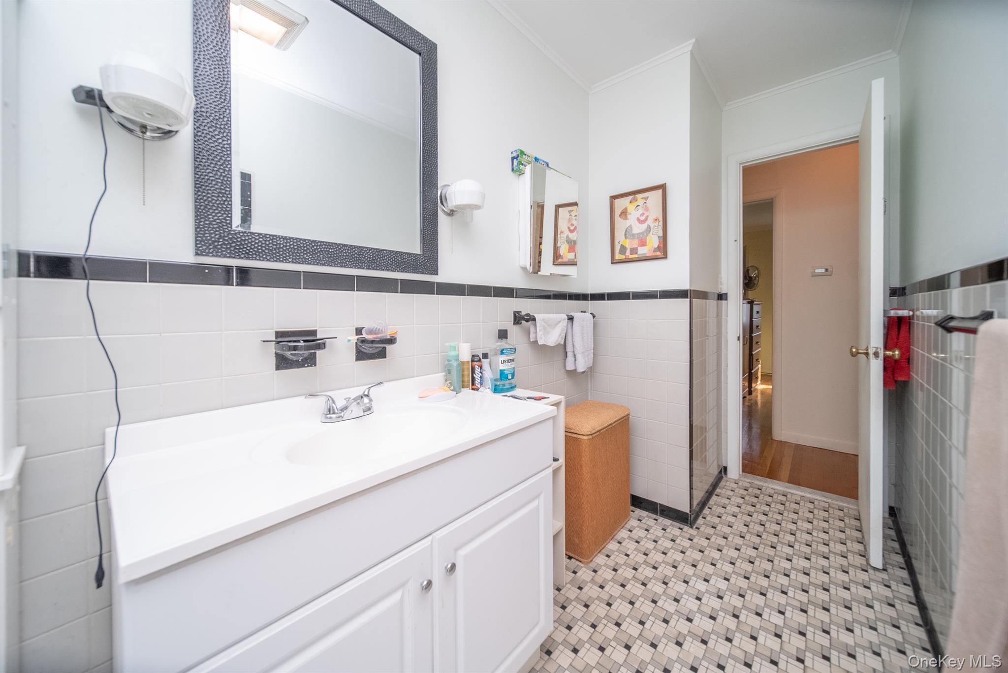 Single Family Lipton  Ulster County, NY 12401, MLS-977524-18