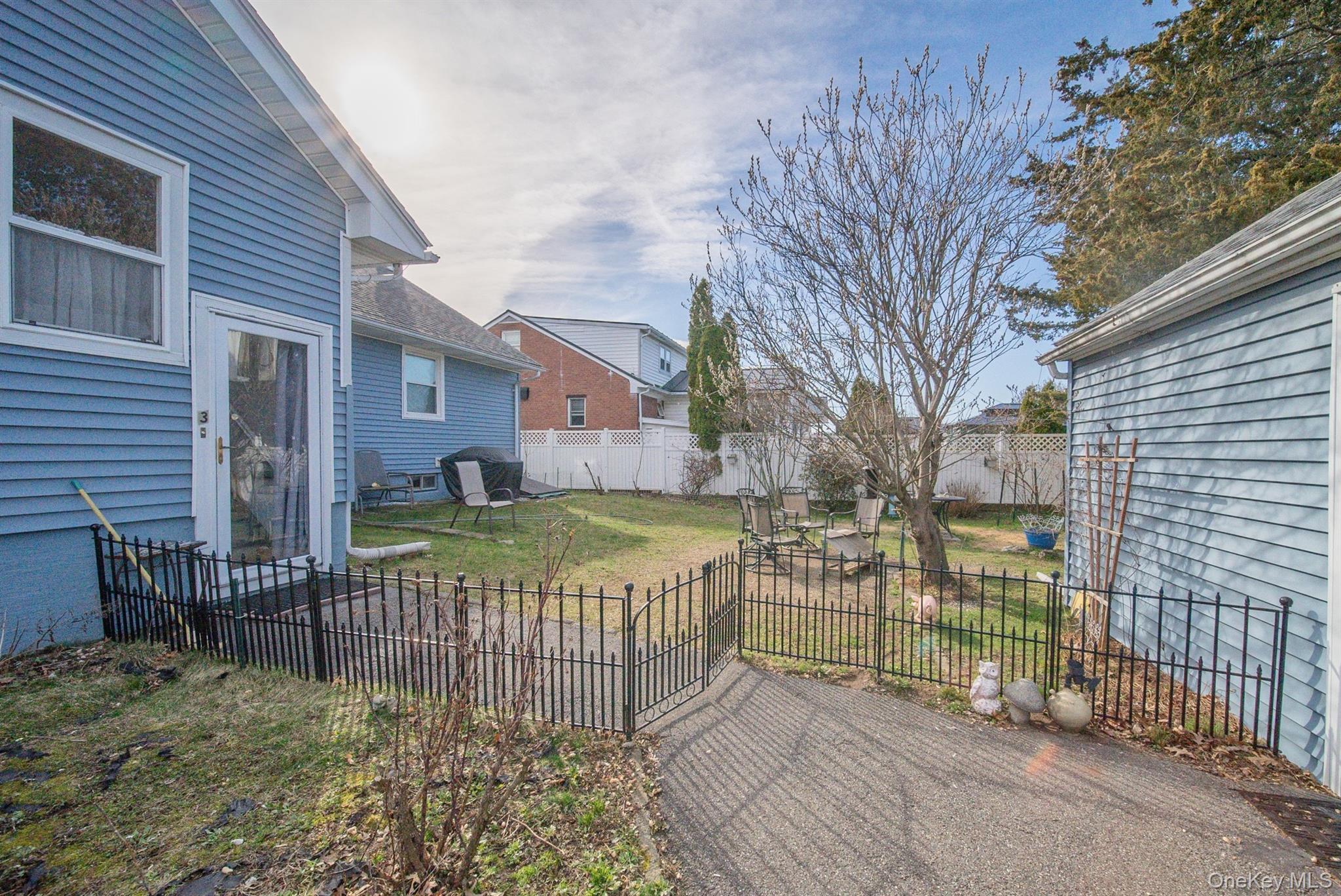 Single Family Lipton  Ulster County, NY 12401, MLS-977524-30