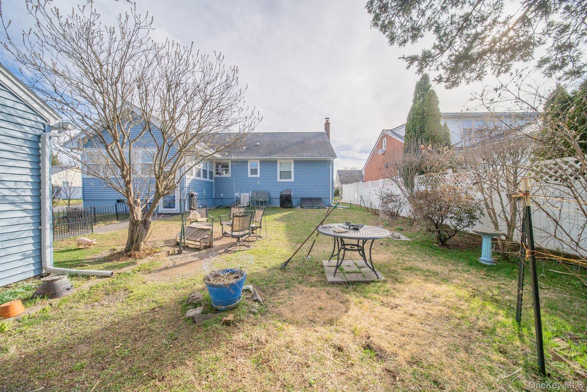 Single Family Lipton  Ulster County, NY 12401, MLS-977524-33